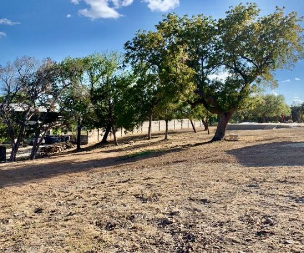 EAA46D01-0670-4478-A9D8-7BABE61E3345